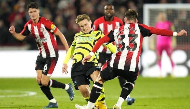 Sân vận động Brentford Community hiện đại lịch sử bóng đá Brentford
