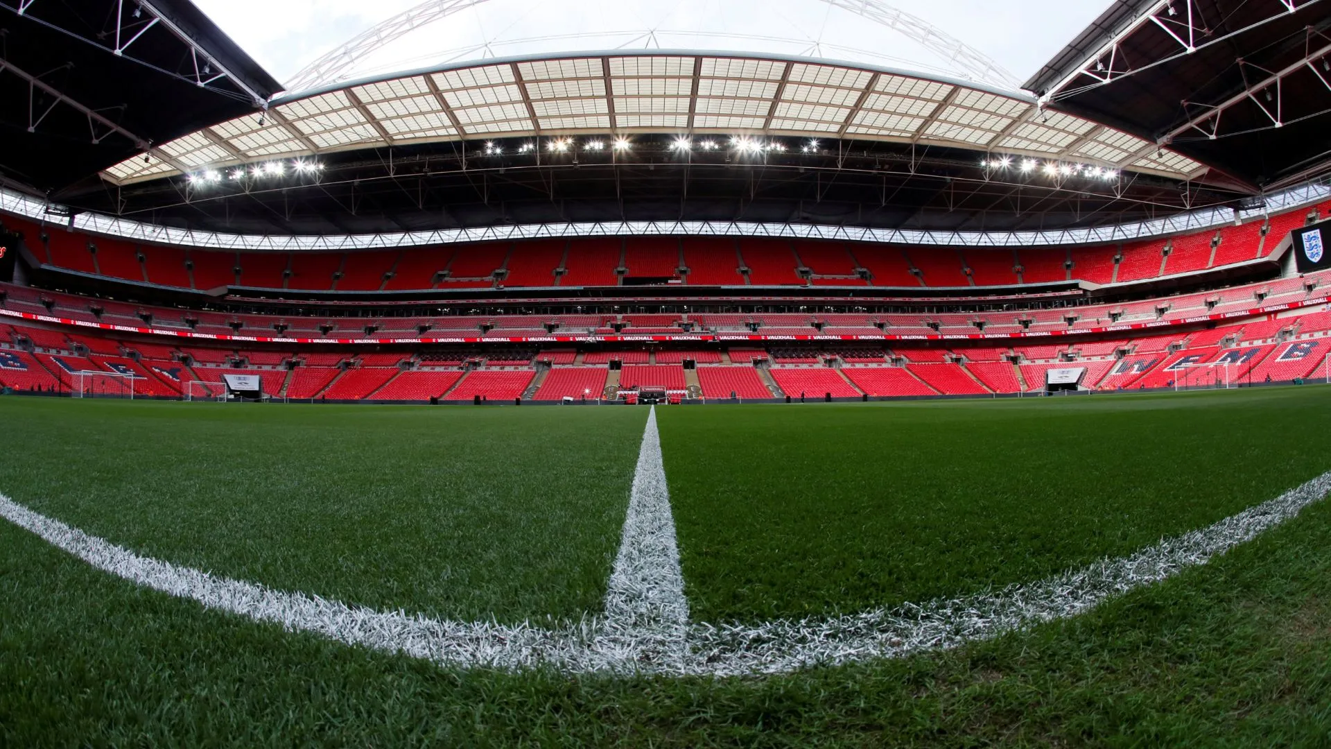 Sân vận động Wembley, sân bóng đá lớn nhất nước Anh về sức chứa