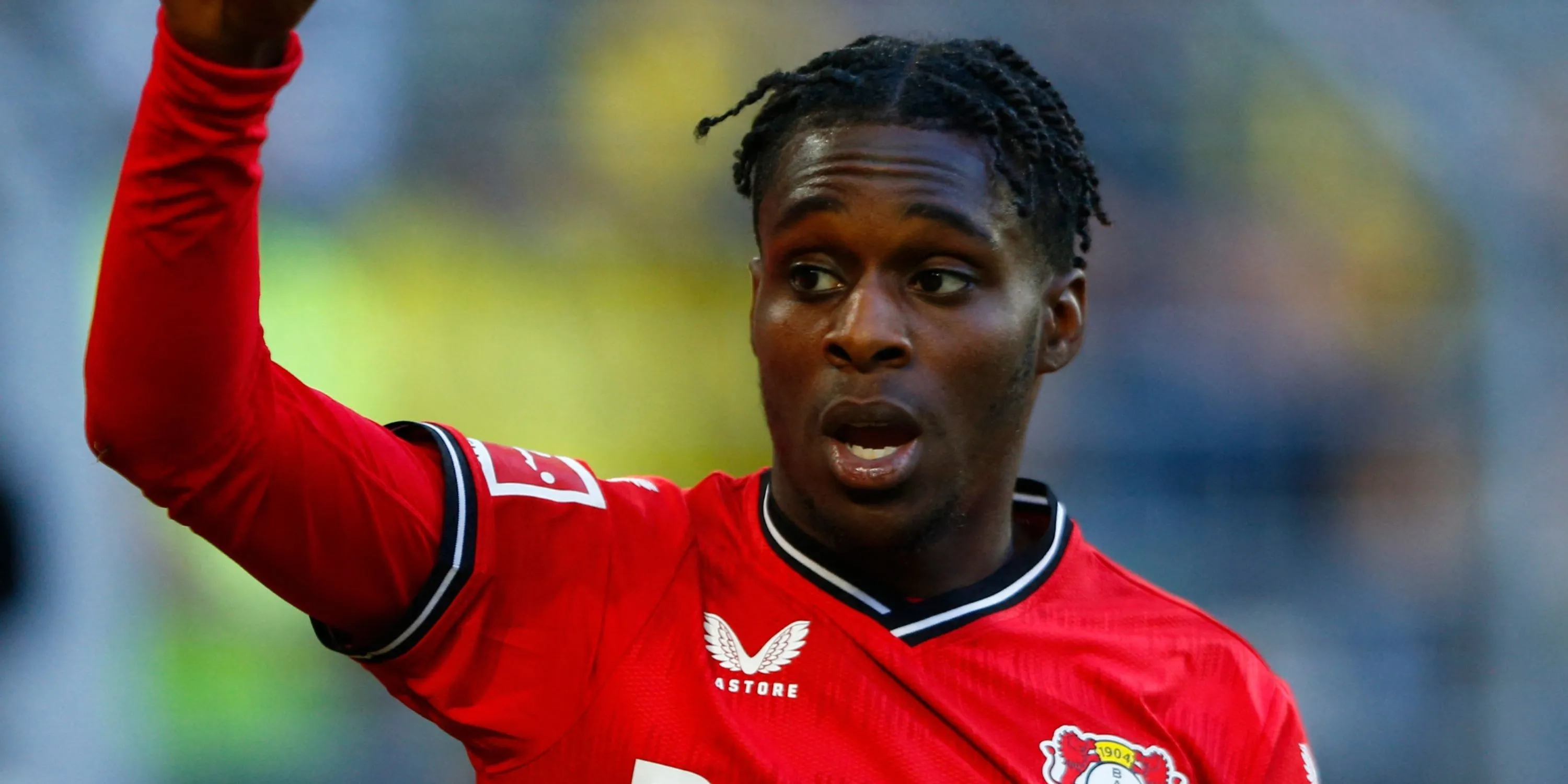 Jeremie Frimpong trong buổi tập