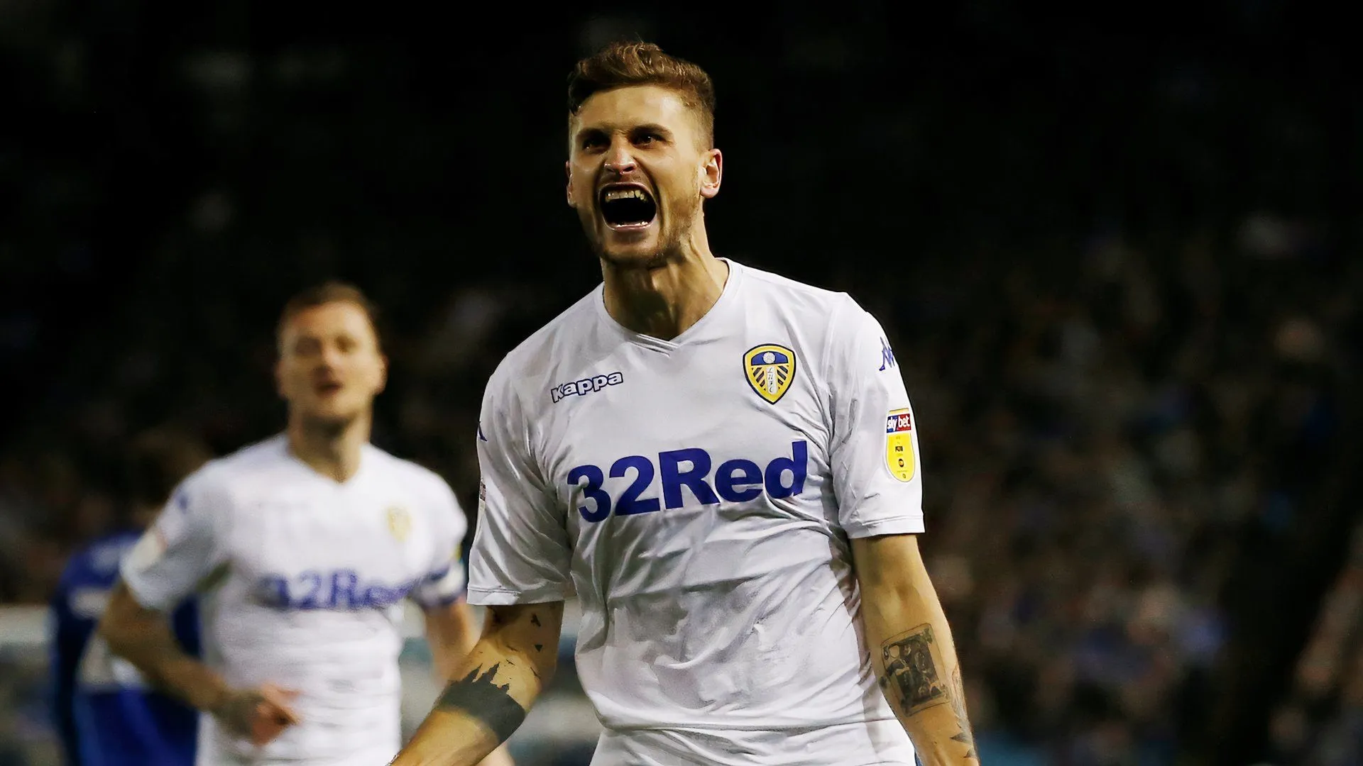 Mateusz Klich, cựu tiền vệ Leeds United, vẫn dõi theo đội bóng cũ từ xa