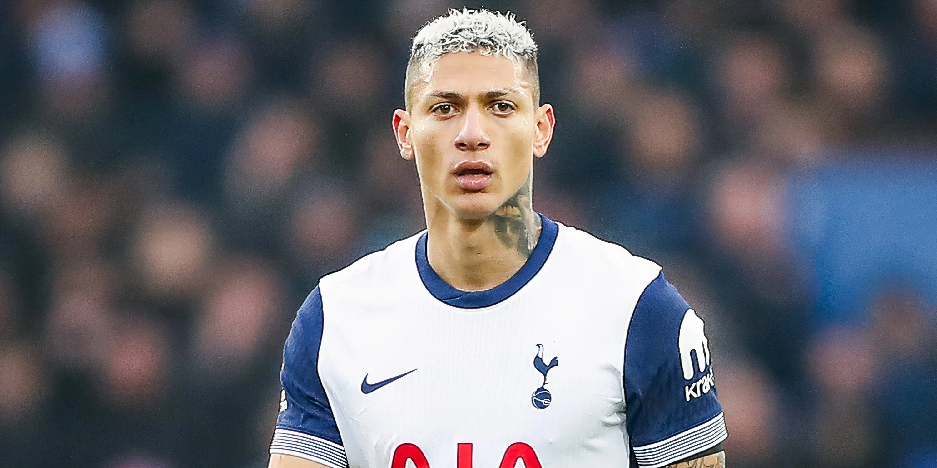 Richarlison thi đấu nỗ lực trong màu áo Tottenham Hotspur mùa giải 2024-2025