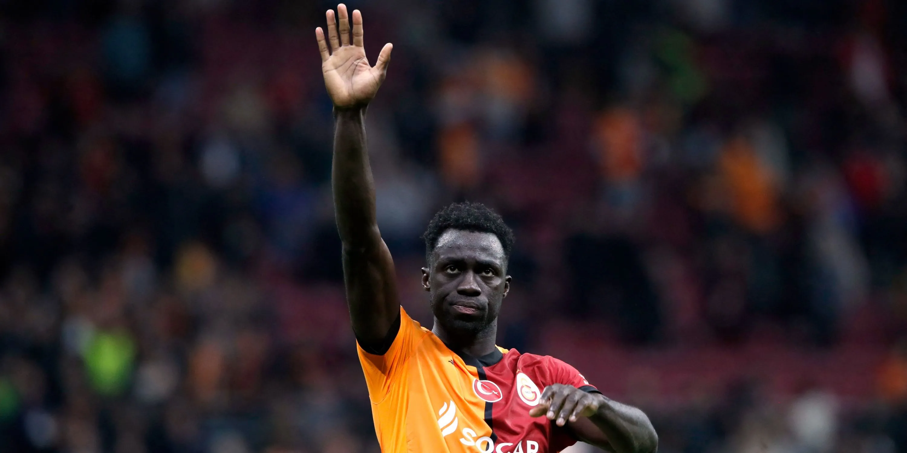 Trung vệ Davinson Sanchez trong màu áo Galatasaray mùa giải 24/25