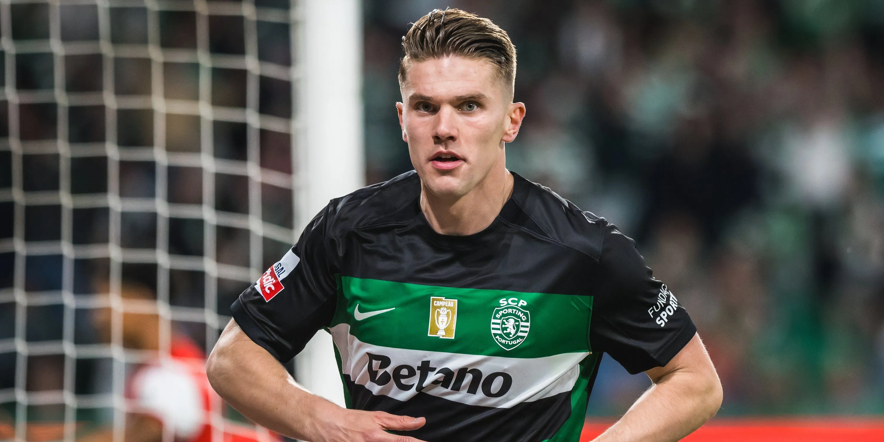 Viktor Gyokeres ăn mừng sau khi ghi bàn cho Sporting Lisbon