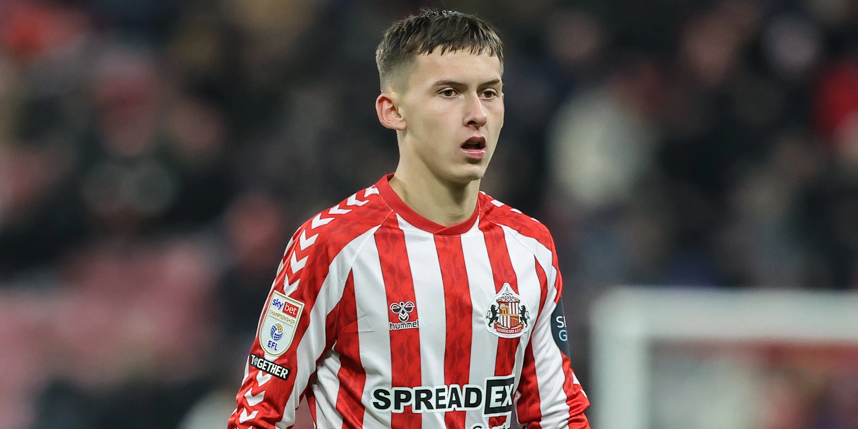 Chris Rigg trong màu áo Sunderland thi đấu