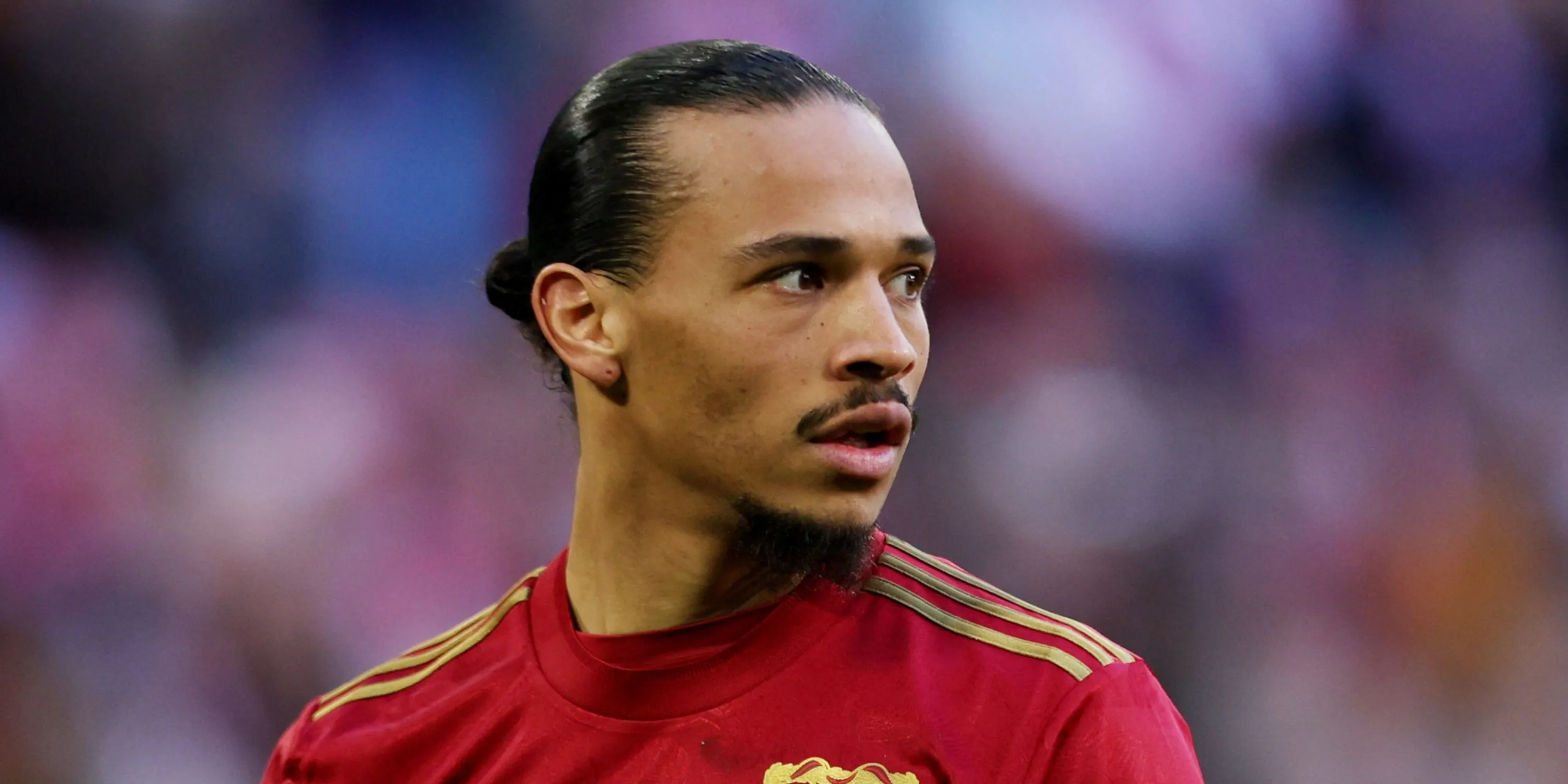 Leroy Sane ăn mừng bàn thắng cho Bayern Munich