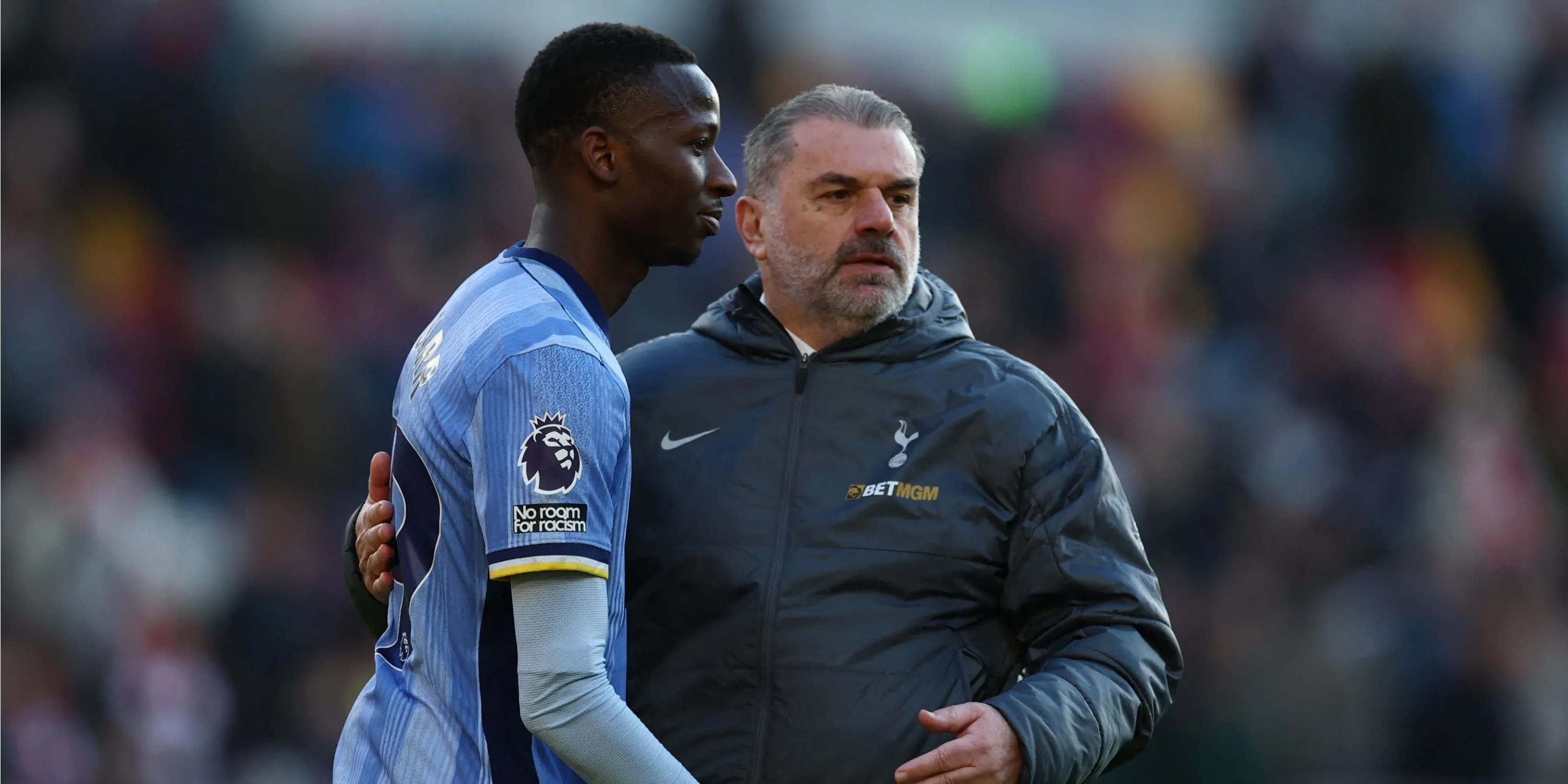 Pape Matar Sarr trong màu áo Spurs