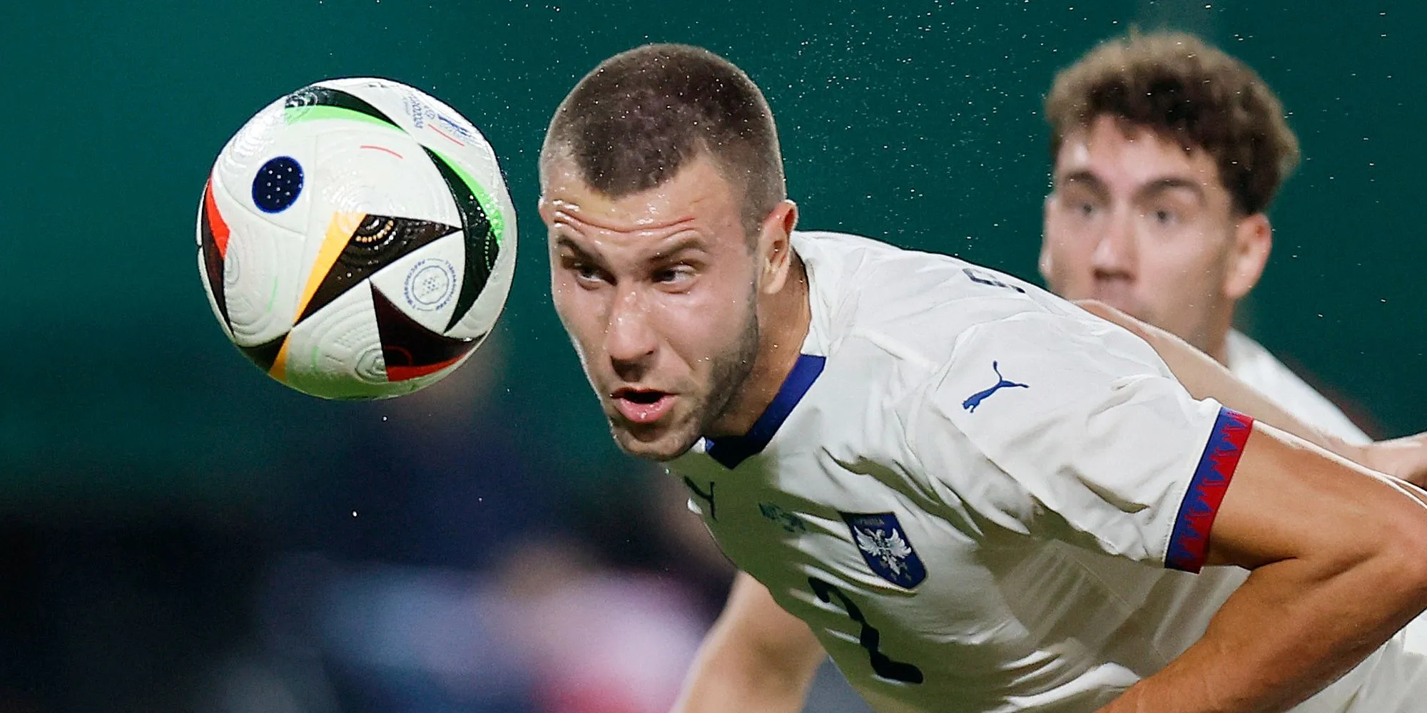 Strahinja Pavlovic, trung vệ AC Milan đang được Crystal Palace quan tâm