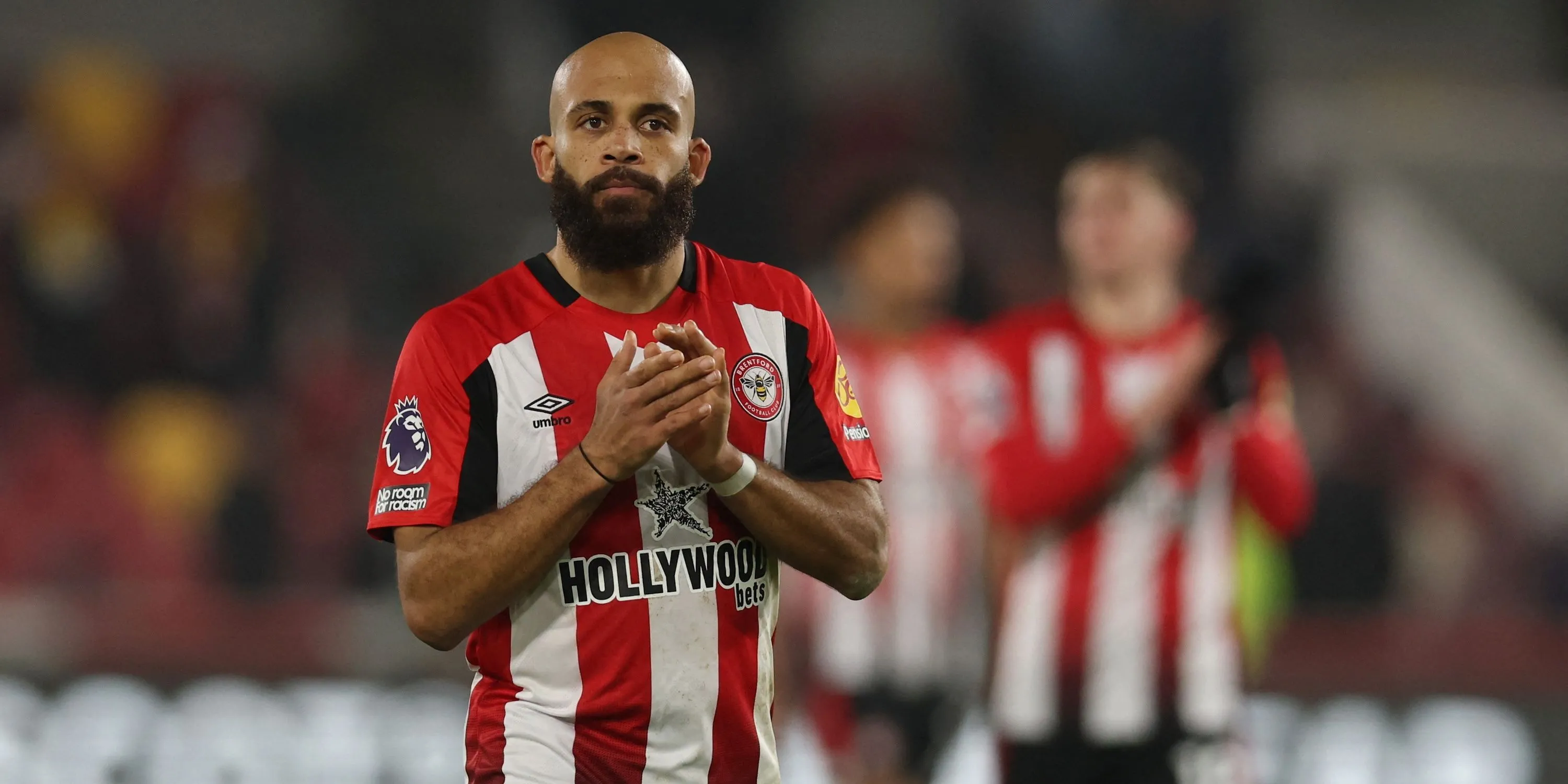 Tiền vệ Bryan Mbeumo của Brentford với vẻ mặt thất vọng sau trận đấu