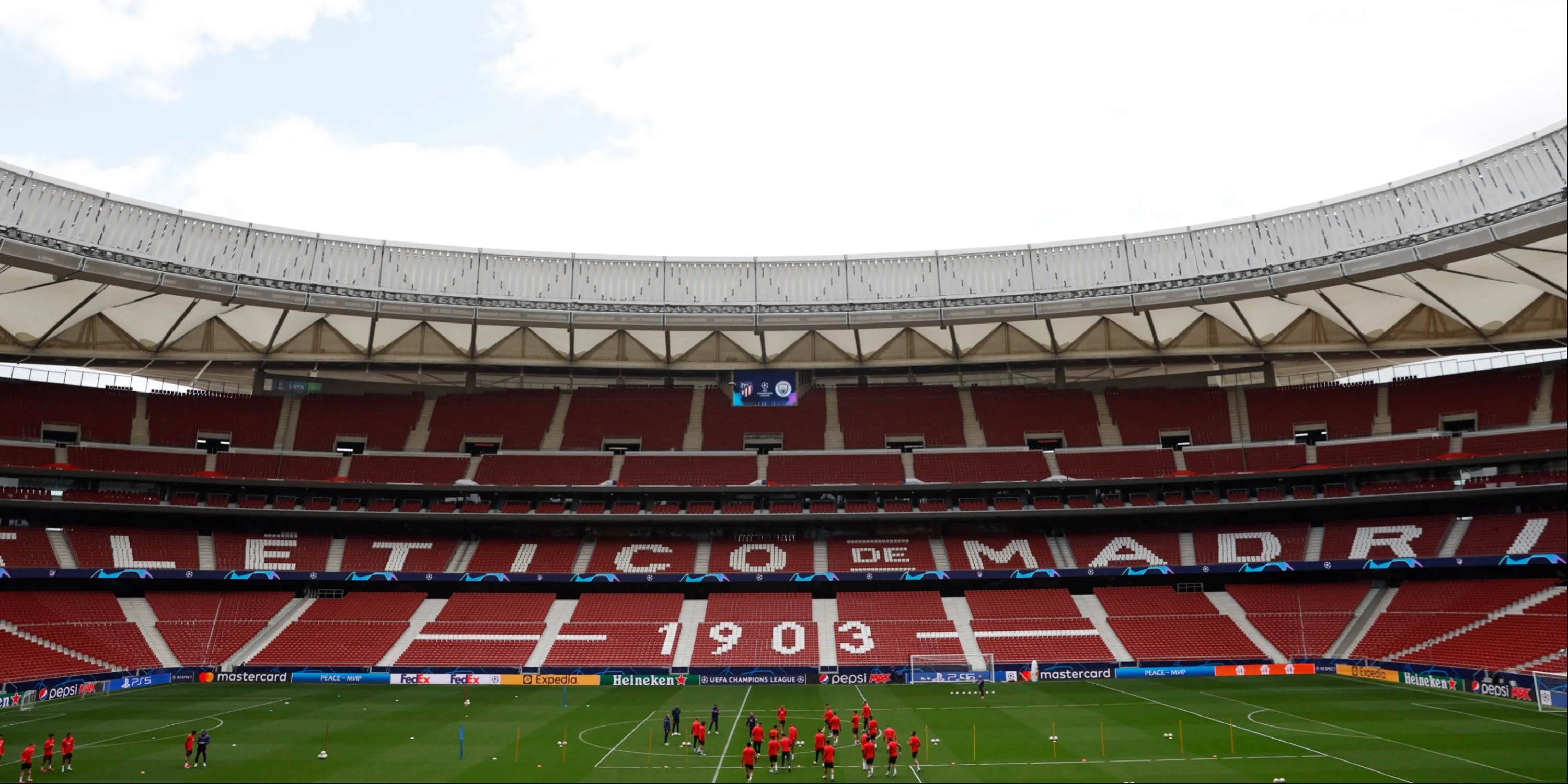 Sân Wanda Metropolitano, sân nhà hiện đại của Atletico Madrid với mái che ấn tượng