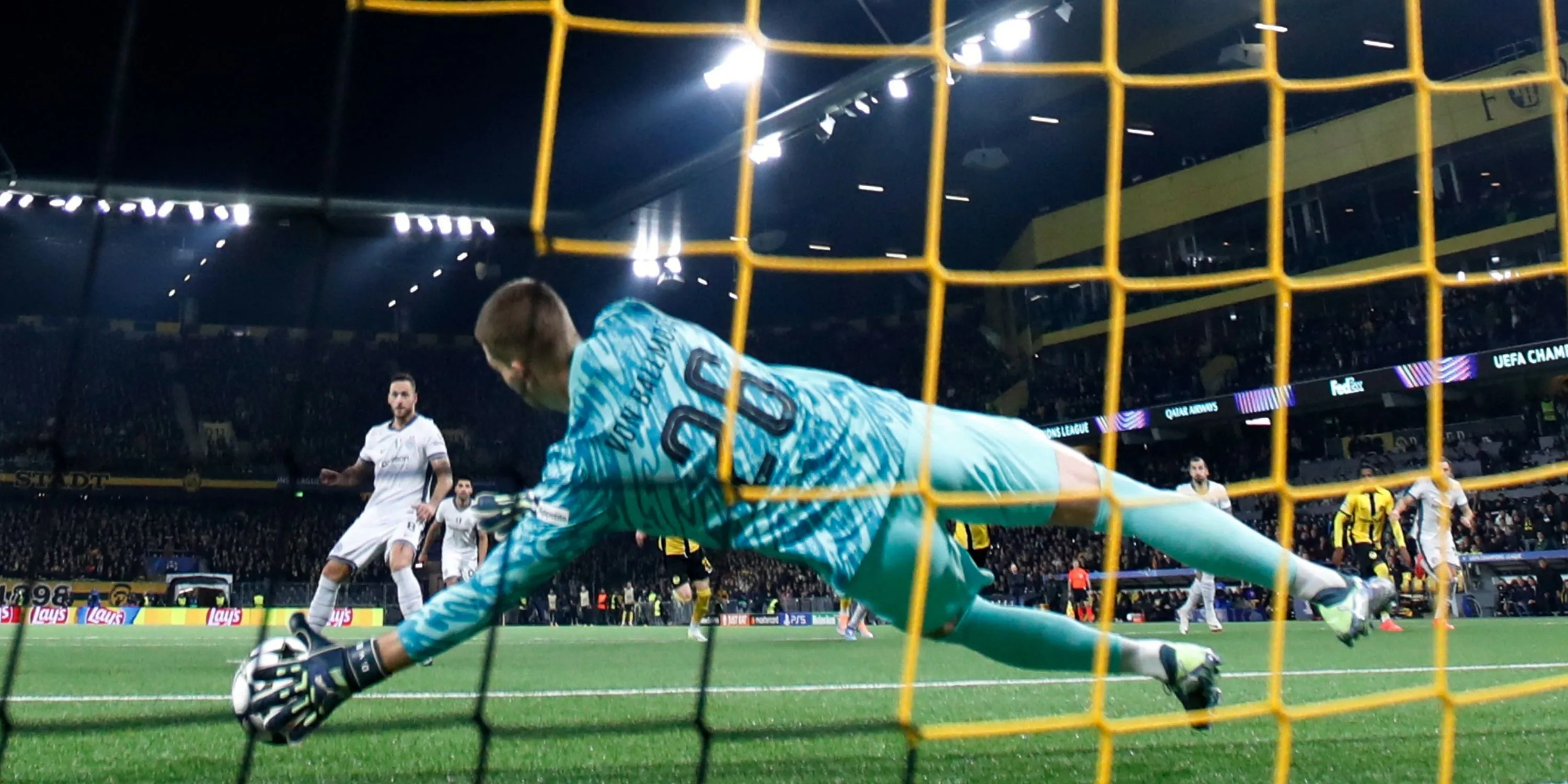 Thay đổi luật đá penalty của FIFA