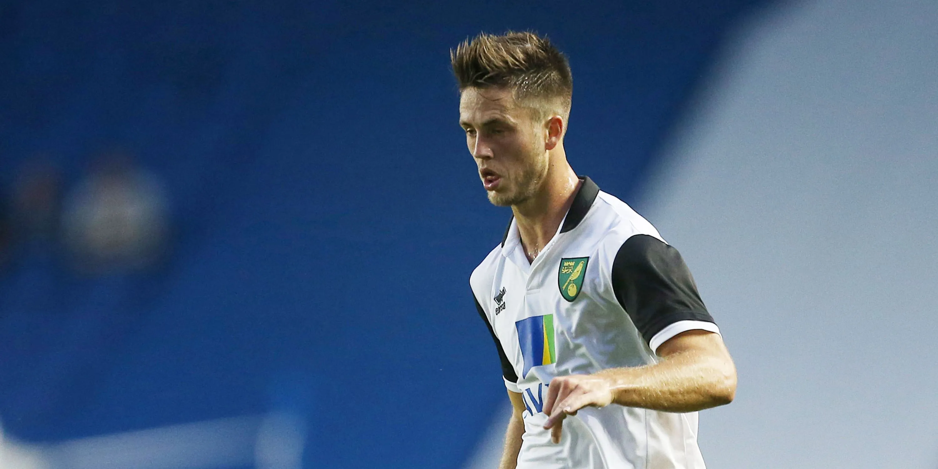 Tiền đạo Ricky van Wolfswinkel thi đấu cho Norwich City.