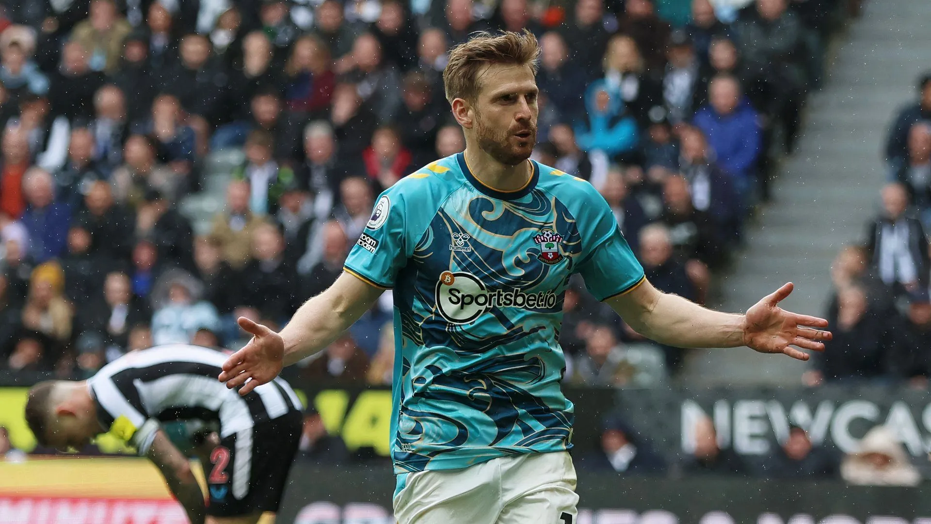 Tiền vệ Stuart Armstrong trong màu áo Sheffield Wednesday