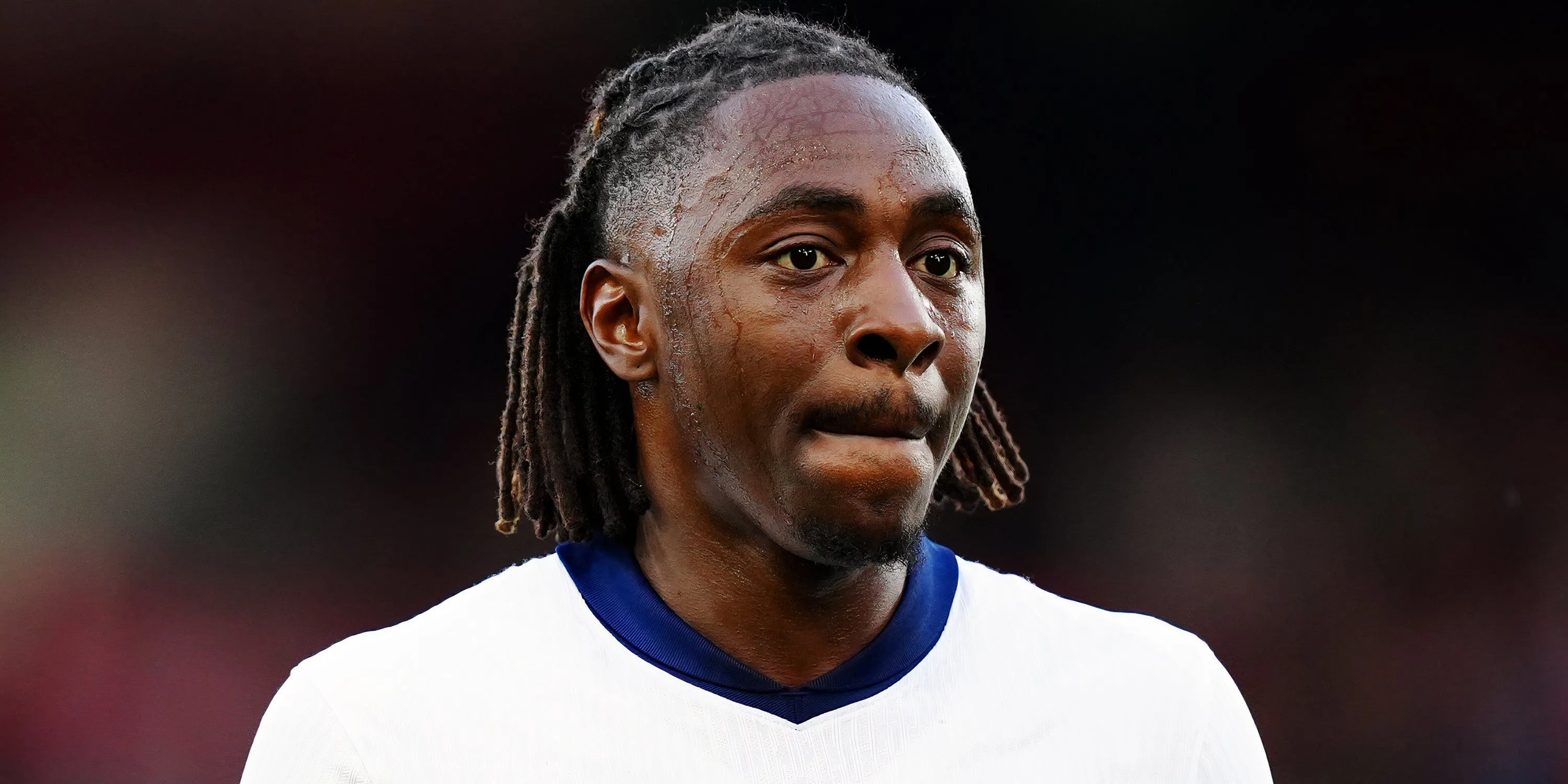 Eberechi Eze trong màu áo ĐT Anh, ngôi sao Crystal Palace được Arsenal săn đón