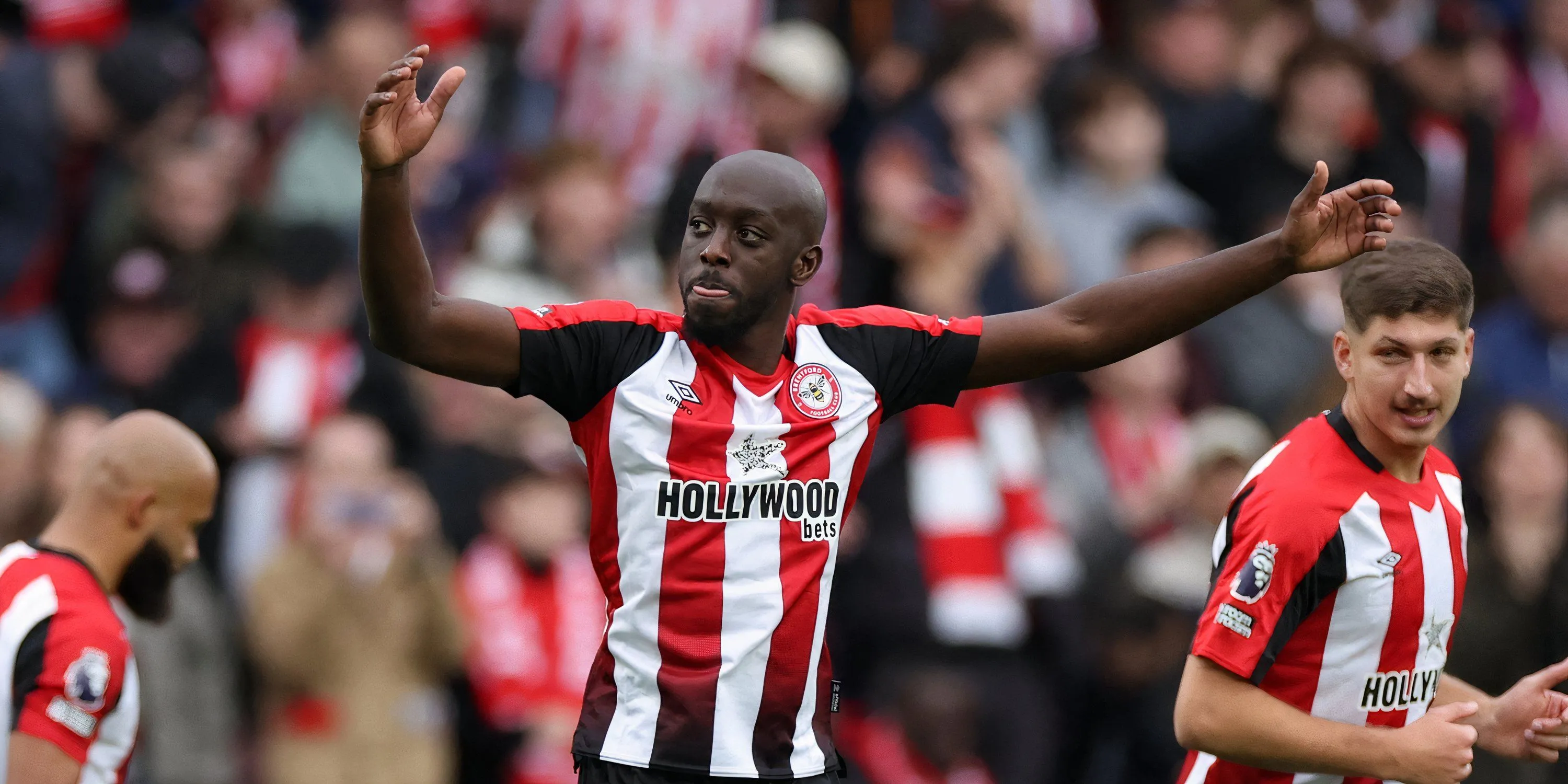 Tiền đạo Yoane Wissa của Brentford, mục tiêu chuyển nhượng của Newcastle United
