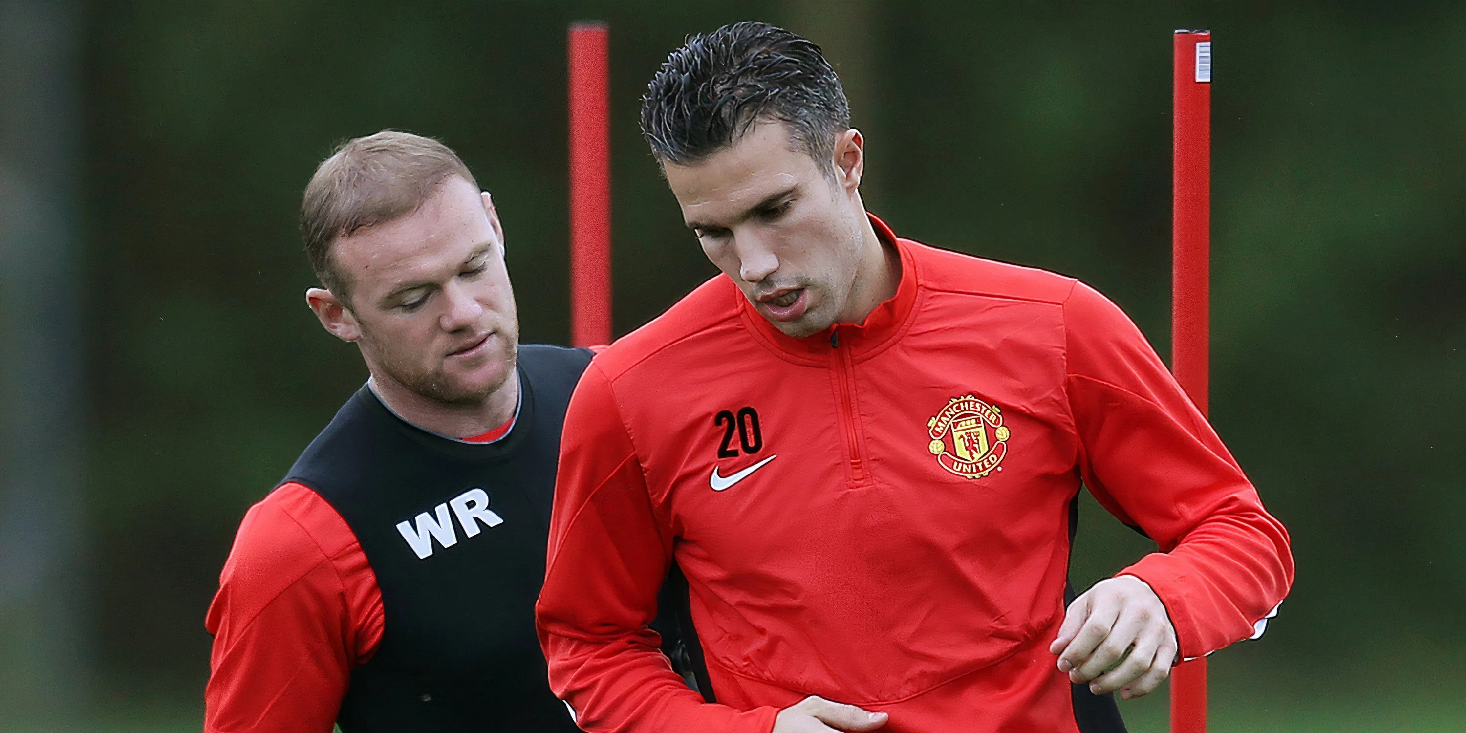 Van Persie và Rooney thời đỉnh cao tại Man Utd — hình mẫu của tiền đạo săn bàn