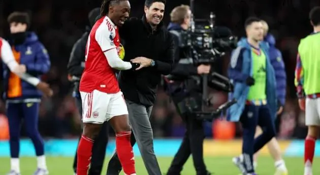 Arteta hài lòng với Eze