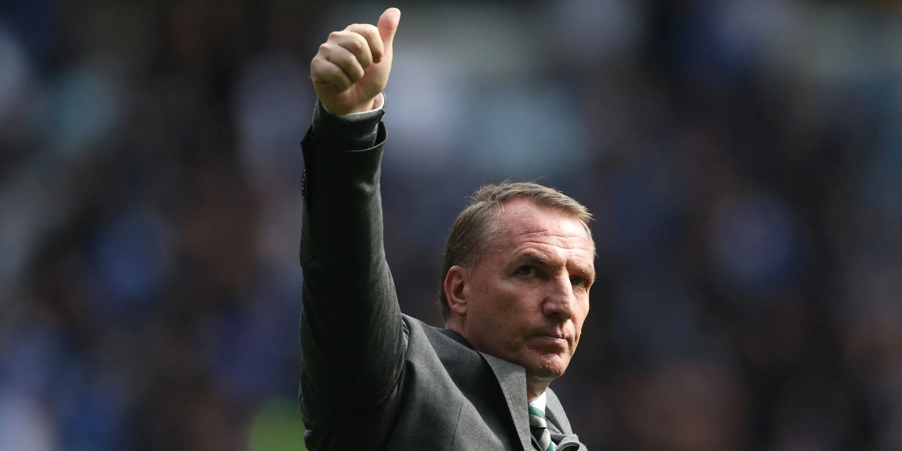 Brendan Rodgers trong màu áo Celtic, cầu thủ đơn độc nhất trên sân cỏ