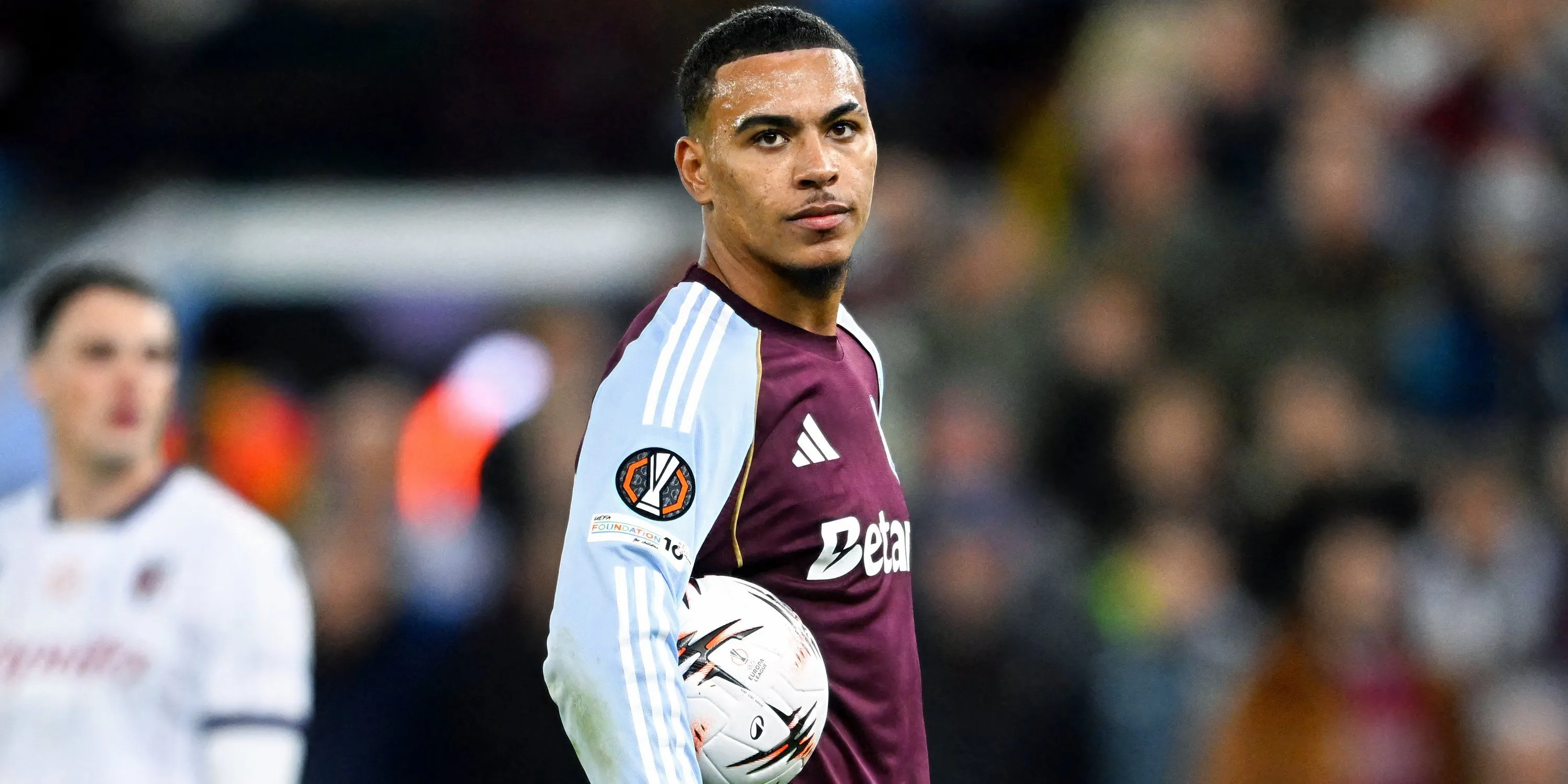 Morgan Rogers - tiền vệ sáng tạo của Aston Villa trong mùa giải 2024-25