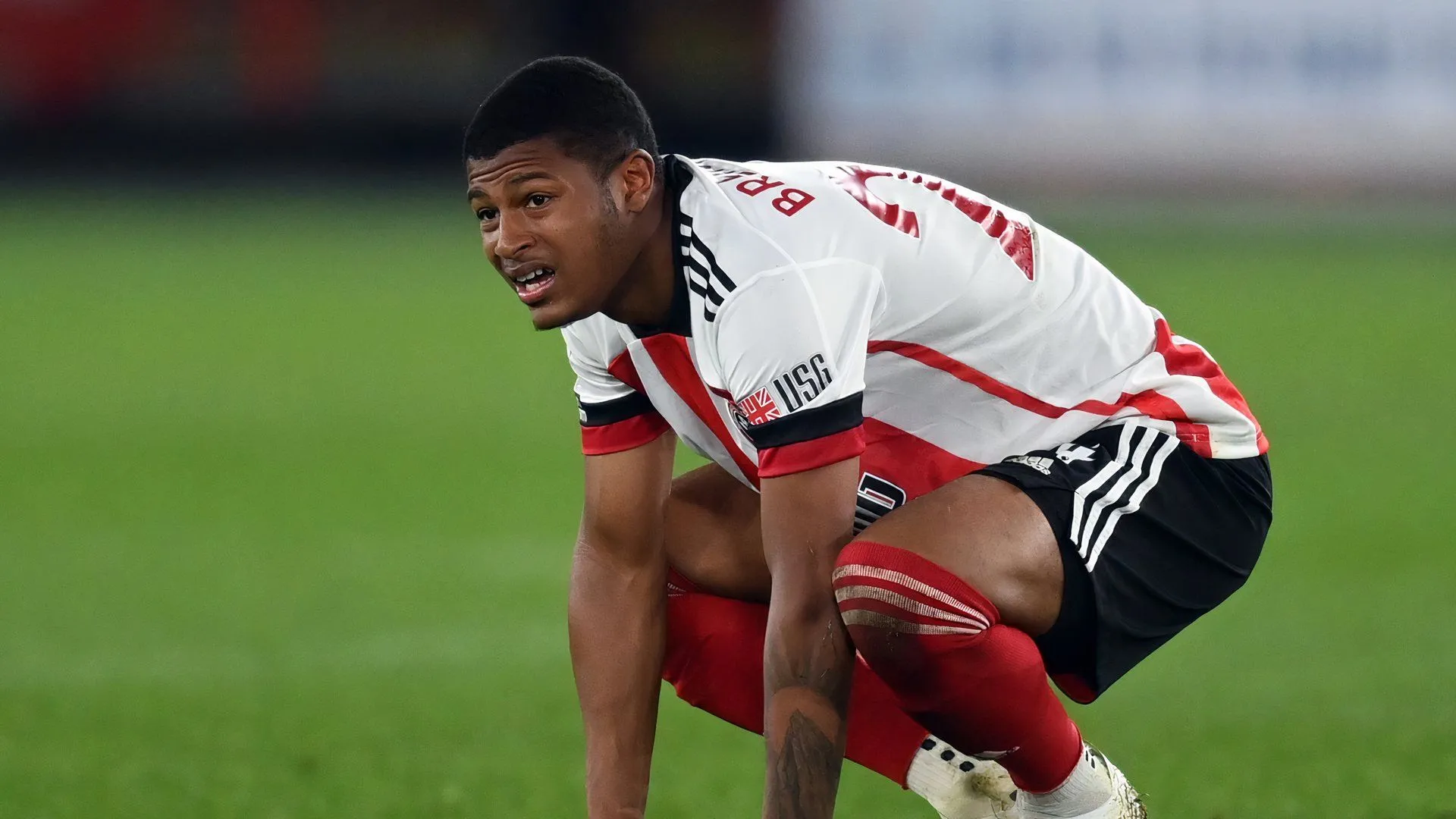 Rhian Brewster trong màu áo Sheffield United, tiền đạo gặp phải nhiều chấn thương